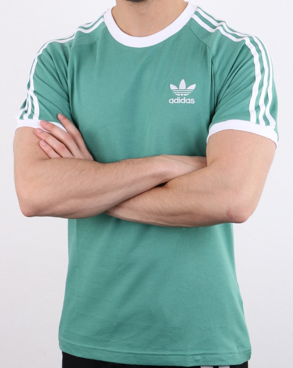 Adidas Originals 3-Streifen-T-Shirt, weiches Grün