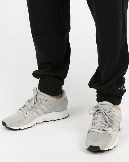 Adidas Originals – EQT – Strick-Trainingshose in Schwarz