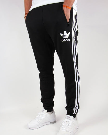 Adidas Originals – Trainingshose mit Logo in Schwarz