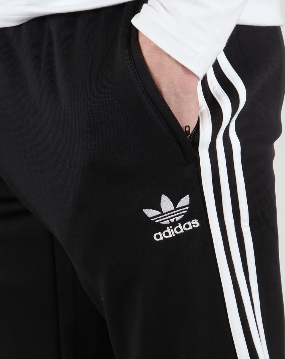 Adidas Originals Superstar Trainingshose mit Bündchen Schwarz/Weiß