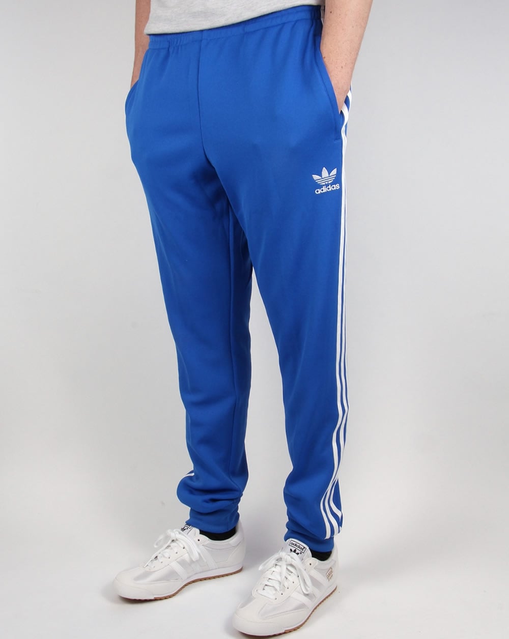 Adidas Originals – Superstar – Trainingshose mit Bündchen in Blau