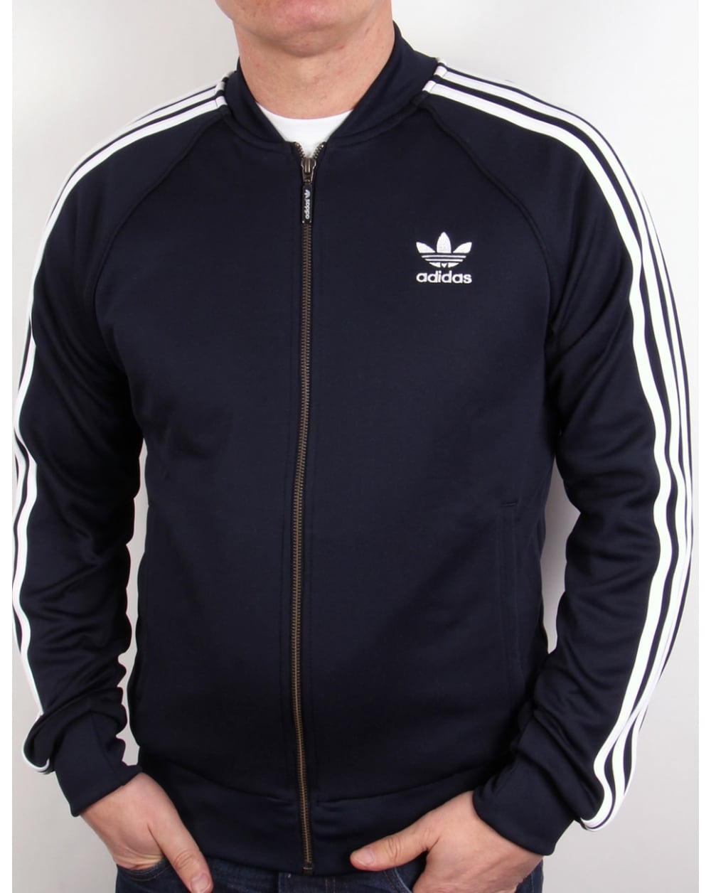 Adidas Originals – Superstar – Trainingsjacke in legendärem Marineblau/Weiß