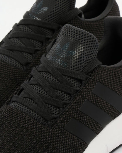 Adidas Swift Run Turnschuhe Carbon/Schwarz/Grau