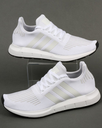 Adidas Swift Run Sneaker Weiß