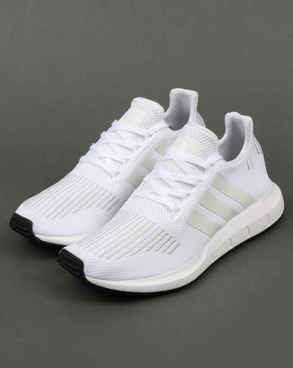 Adidas Swift Run Sneaker Weiß