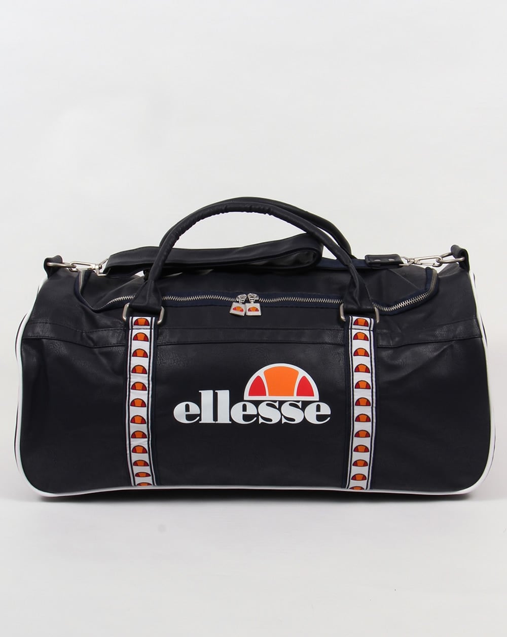 Ellesse – Andes Barrel Bag – Marineblau