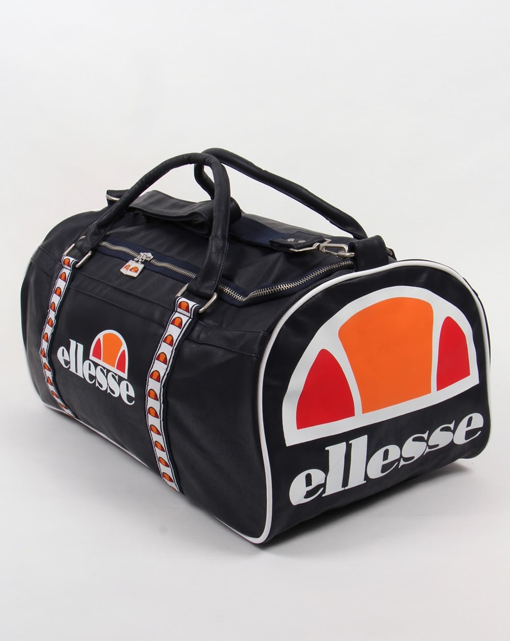 Ellesse – Andes Barrel Bag – Marineblau