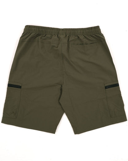 Ellesse – Bullseye – Cargo-Shorts in Khakigrün