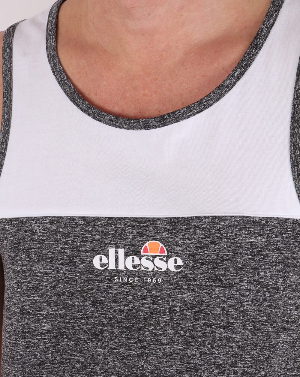 Ellesse – Christiano – Weste in Weiß/Anthrazit