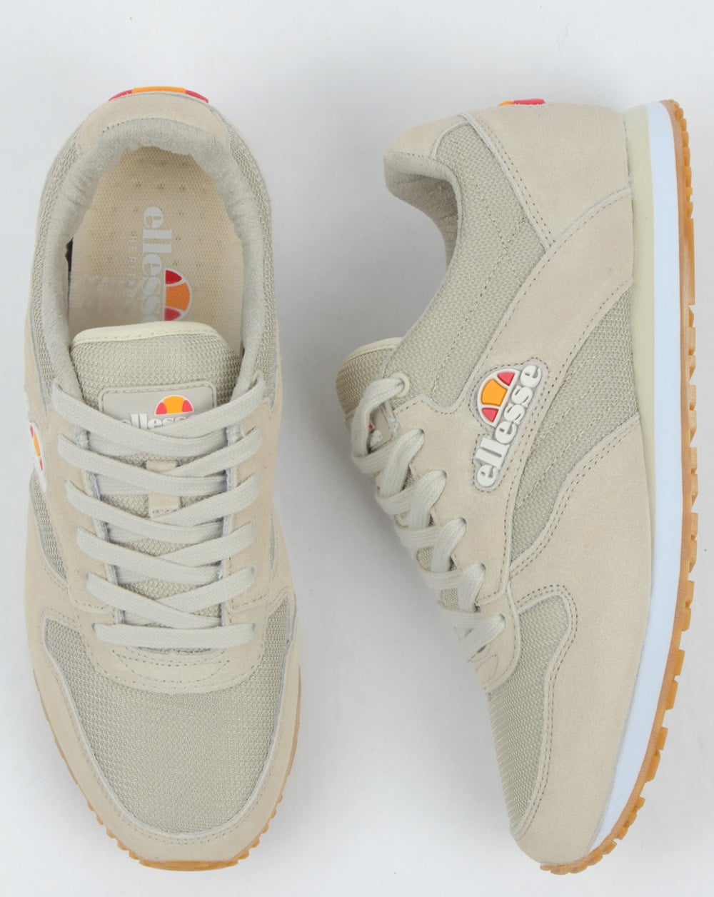 Ellesse – City Runner – Sneaker in Off-White/Gummi