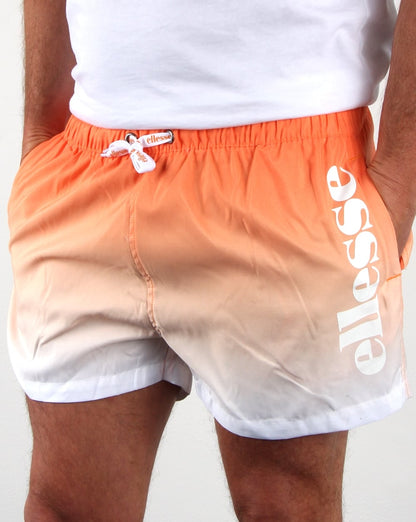 Ellesse – Fade – Badeshorts in Orange