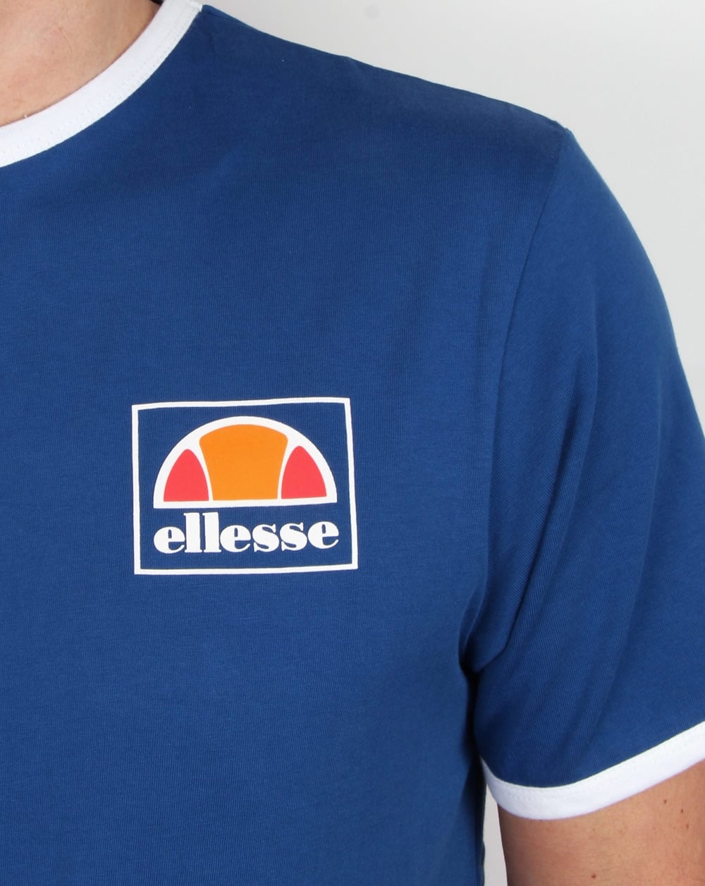 Ellesse – Montefello – T-Shirt in Königsblau