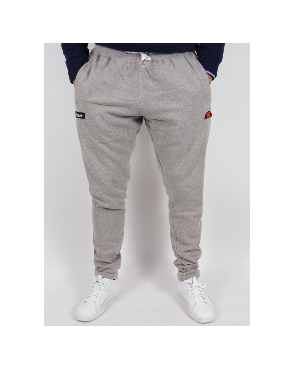 Ellesse – Morrone – Fleece-Trainingshose in Graumeliert