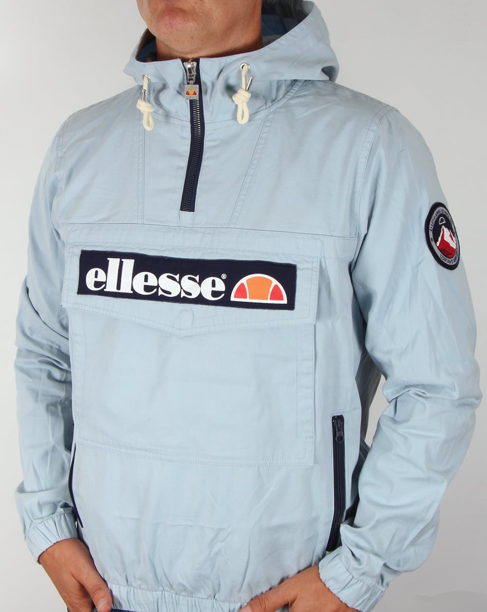 Ellesse – QTR – Smock-Jacke mit Reißverschluss in Himmelblau
