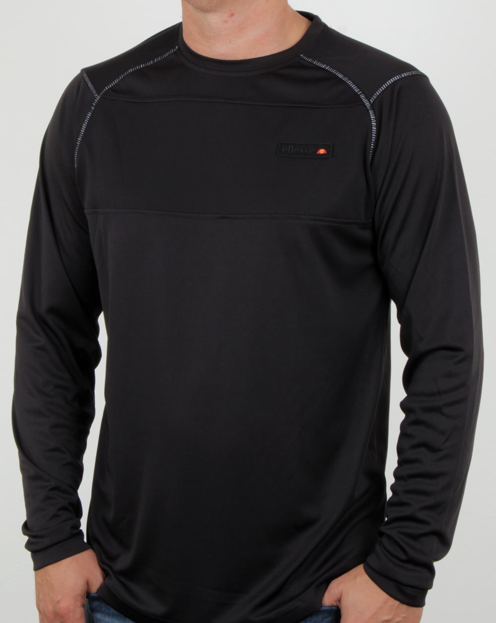 Ellesse – Radiate – Langarm-T-Shirt in Schwarz
