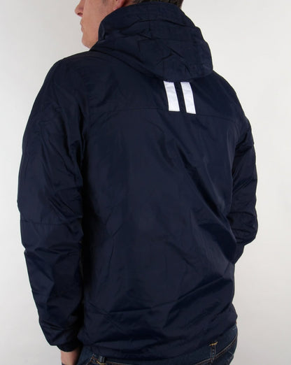 Ellesse – Rimini – Gestreifte Regenjacke in Marineblau