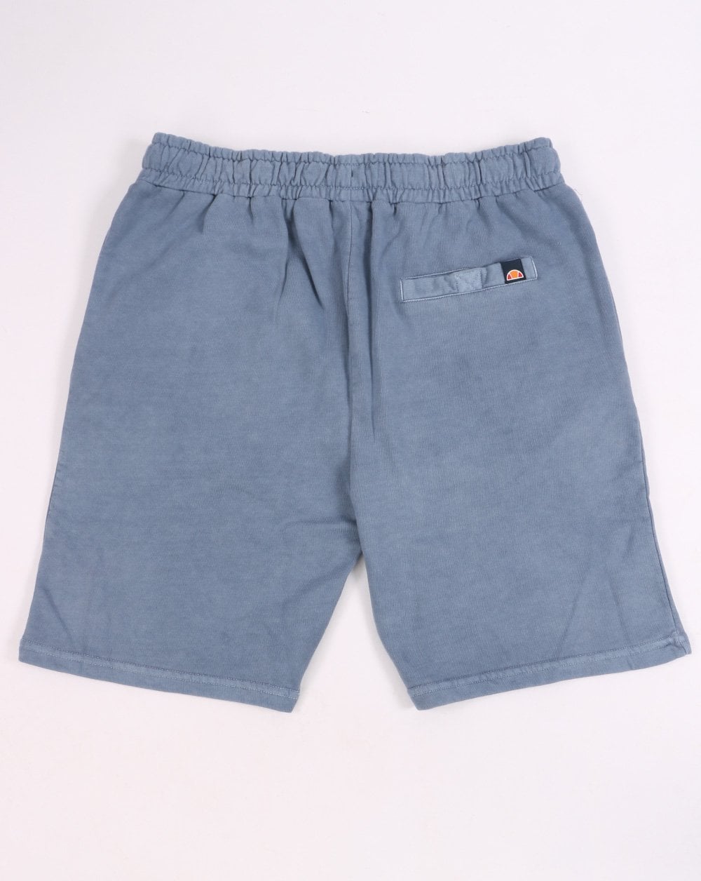 Ellesse – Rubia – Shorts in verblasstem Blau