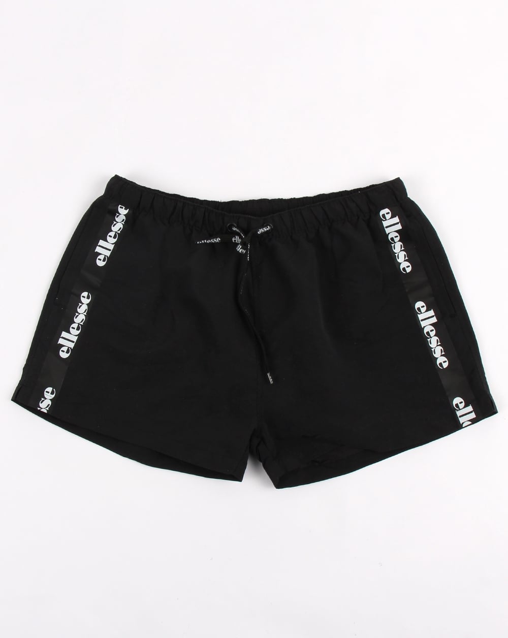 Ellesse – Scorfano – Badeshorts in Schwarz