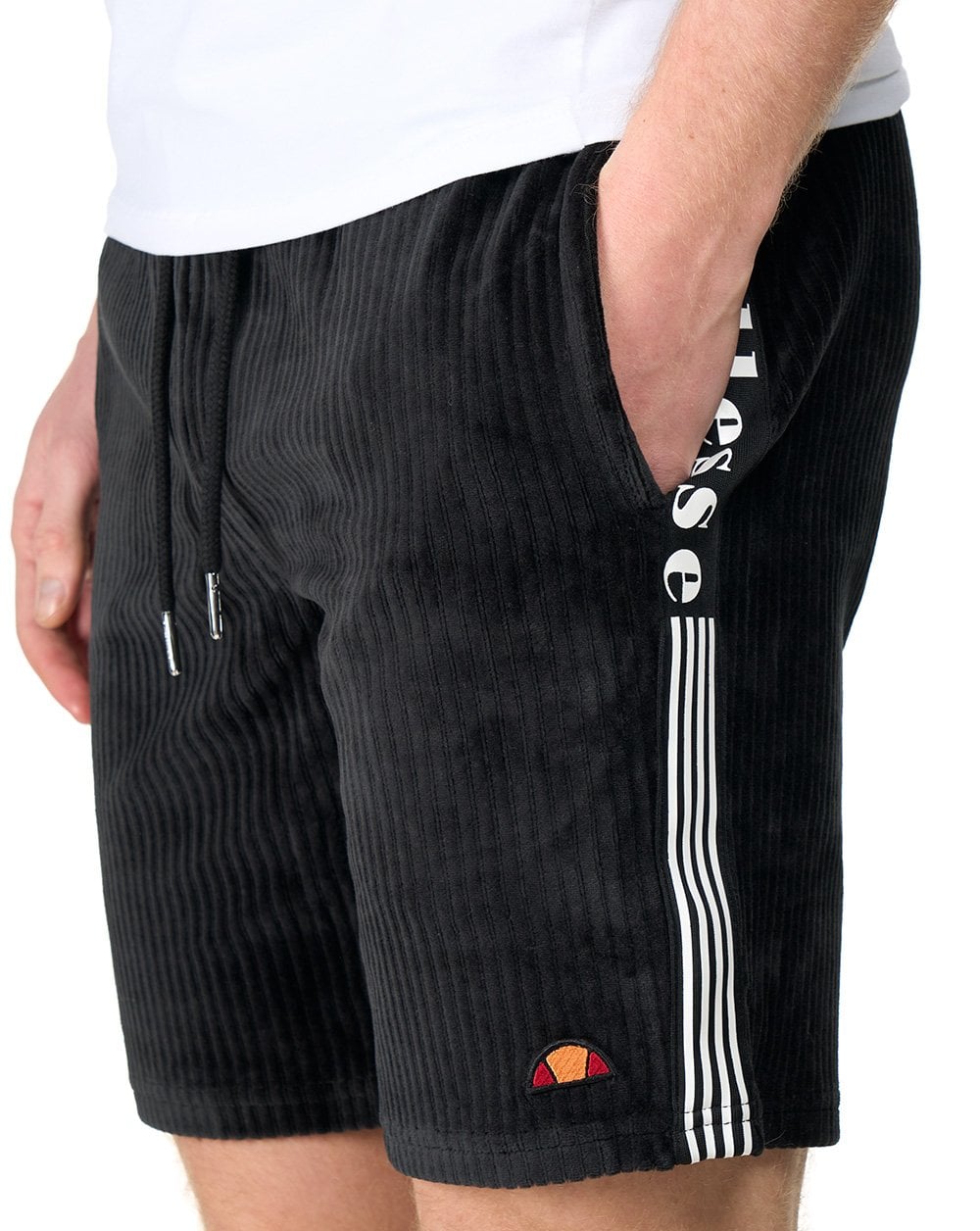 Ellesse Tomatro Velours-Shorts Schwarz