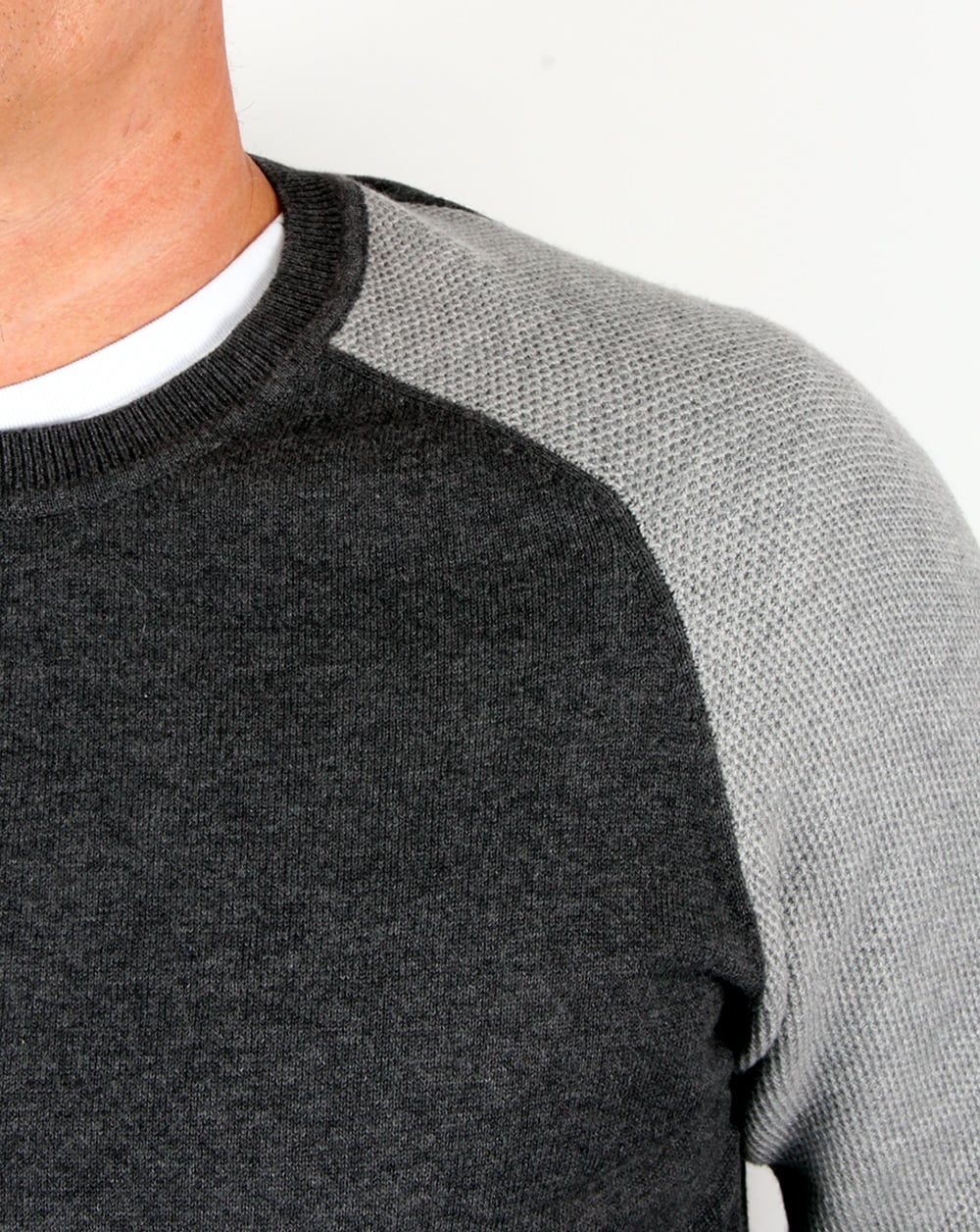 Ellesse – Trentino – Sweatshirt in Anthrazitmeliert