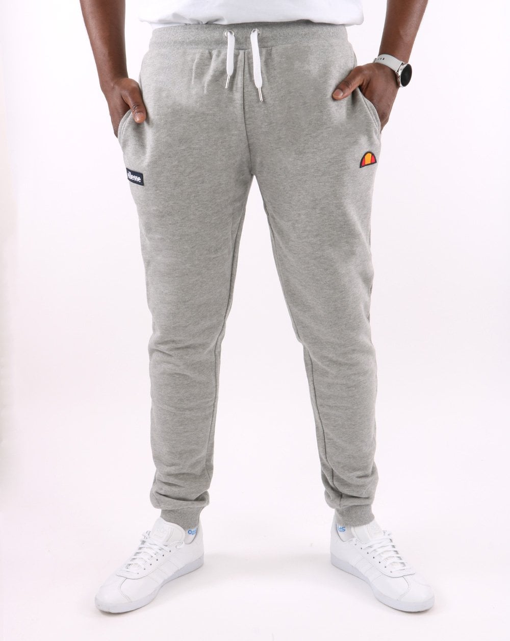 Ellesse – Jogginghose mit Twin Badge, Grau meliert