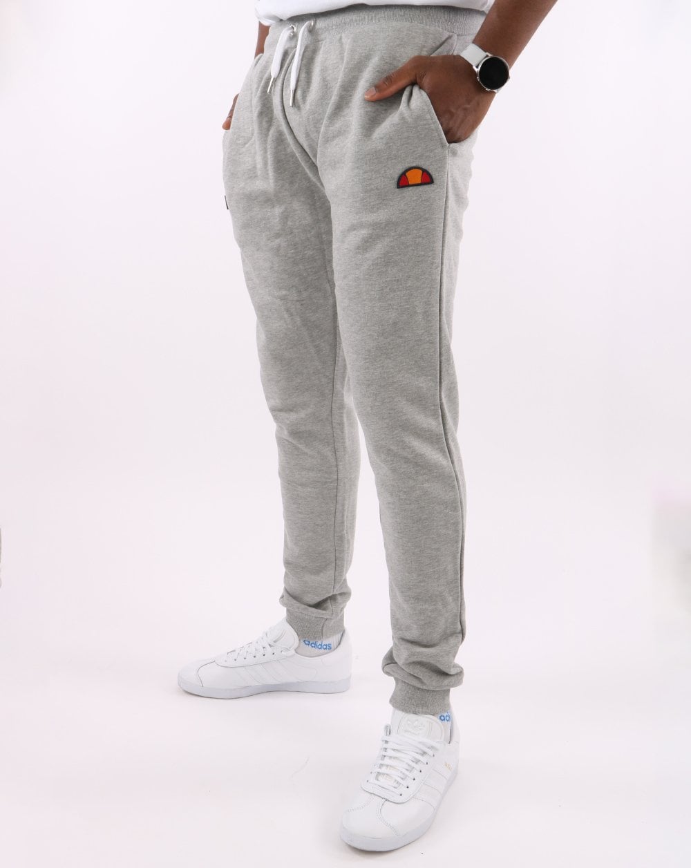 Ellesse – Jogginghose mit Twin Badge, Grau meliert