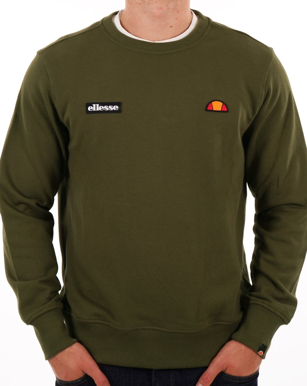 Ellesse – Sweatshirt mit Twin-Badge in Dunkeloliv