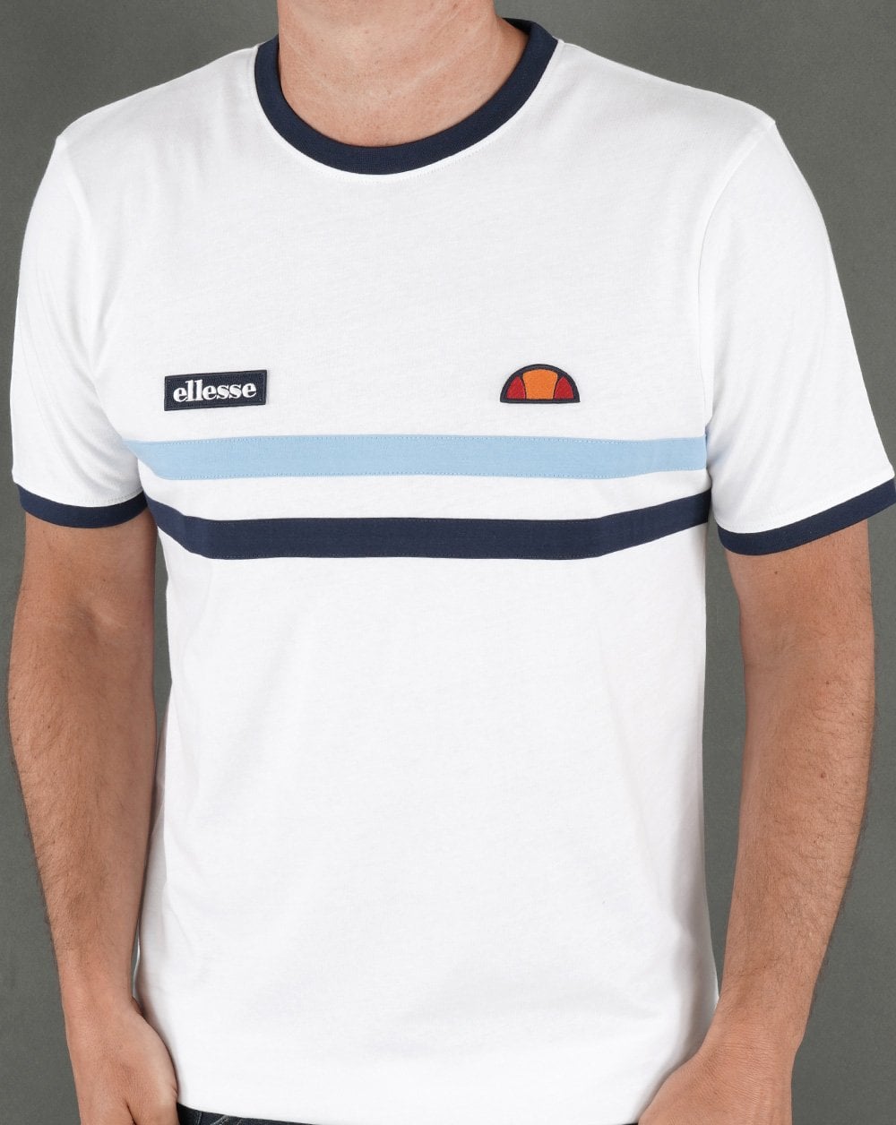 Ellesse – T-Shirt mit zwei Streifen, Weiß/Himmelblau/Marineblau