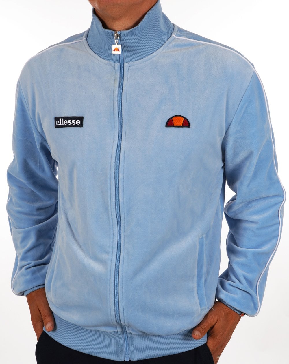Ellesse – Velours-Trainingsjacke „Gene“ in Himmelblau