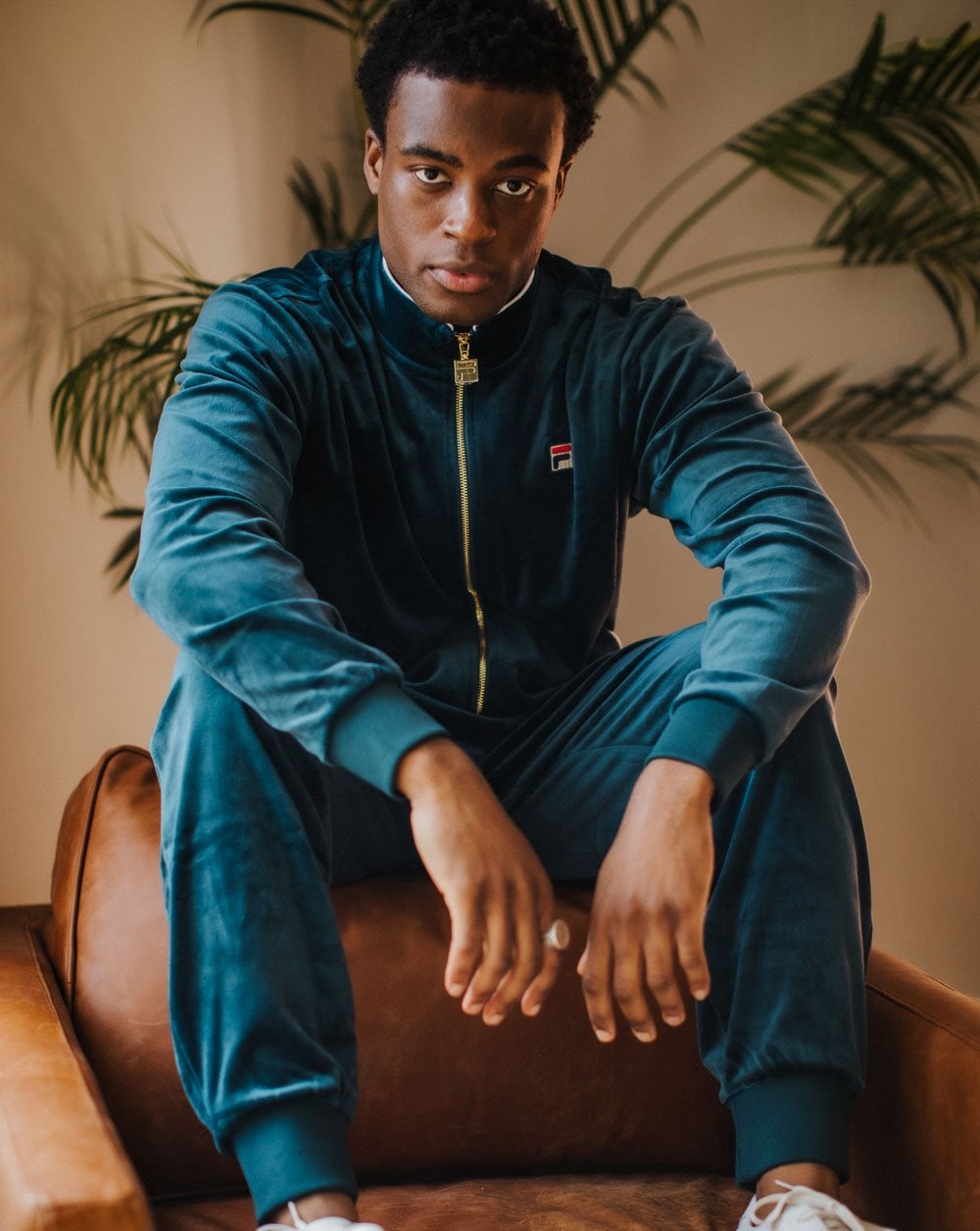 Fila – Vintage-Trainingsjacke aus Velours in Dunkelblaugrün